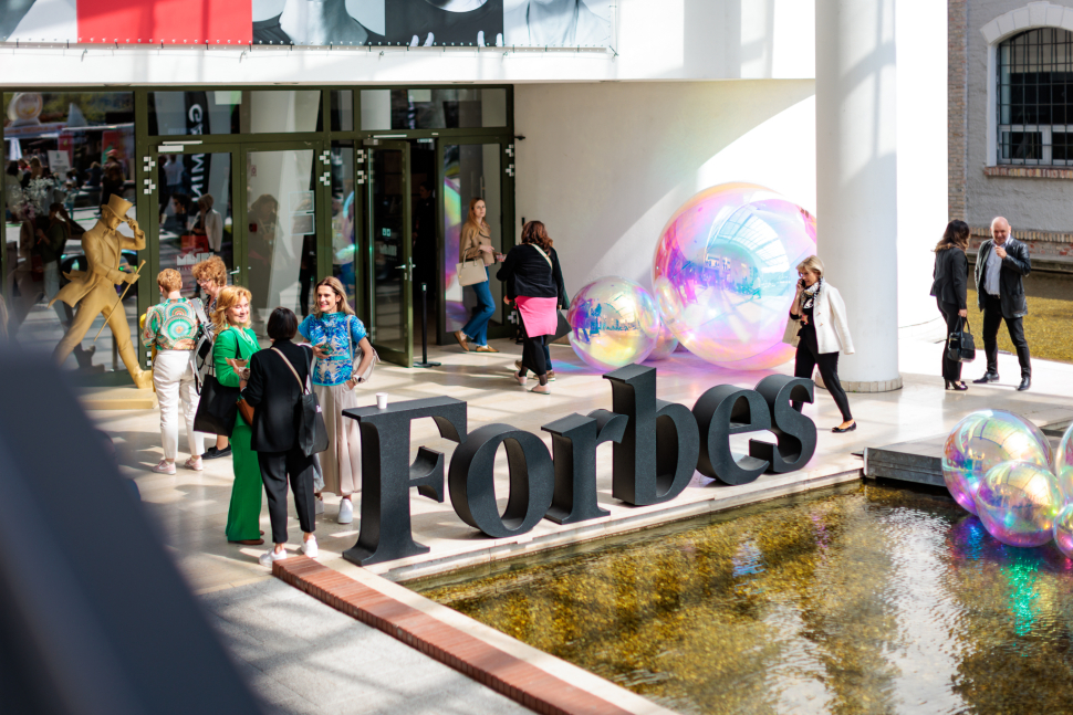 Forbes konferencia